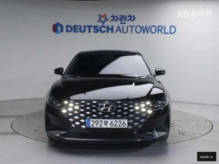 Hyundai Grandeur 3
