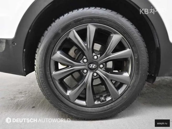 Hyundai Santa Fe 5