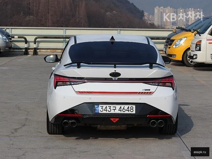 Hyundai Avante 3