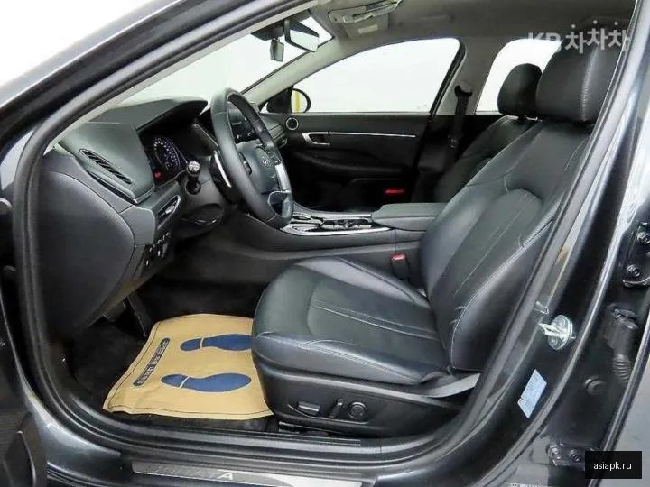 Hyundai Sonata 5