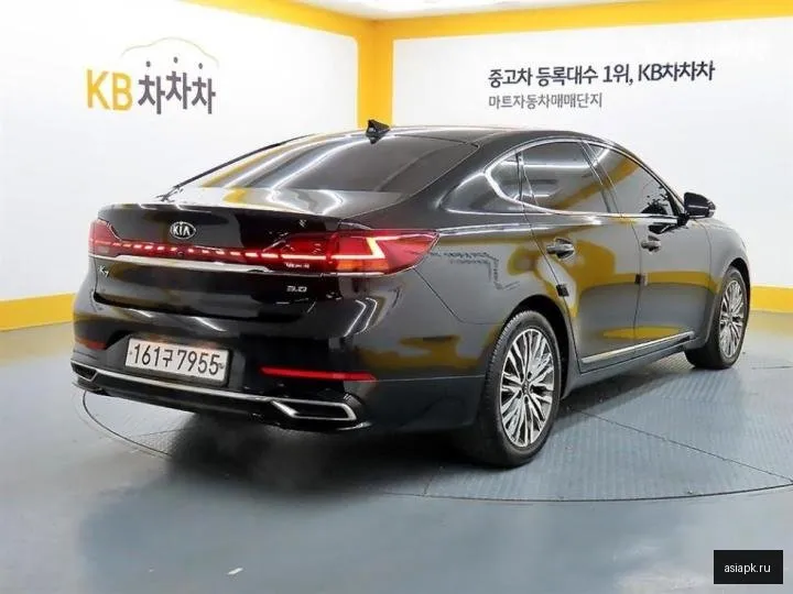Kia K7 4