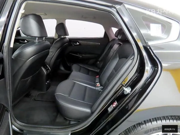 Kia K7 6