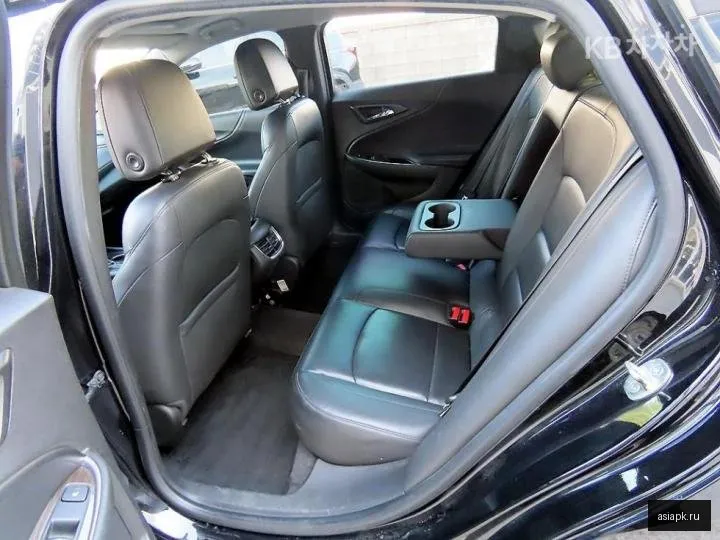 Chevrolet Malibu 6