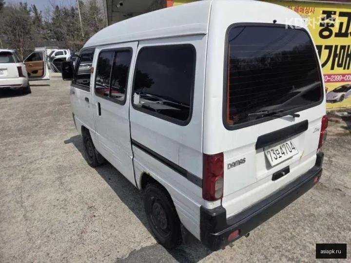 Chevrolet Damas 4