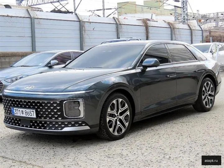 Hyundai Grandeur 2
