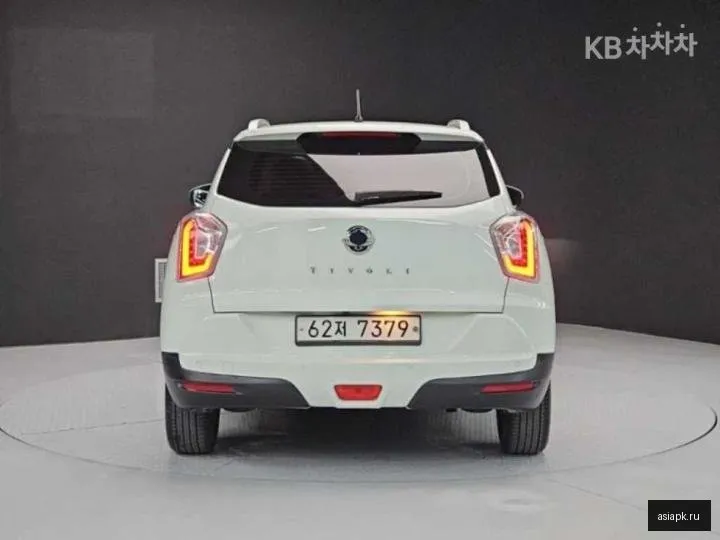 SsangYong Tivoli 4