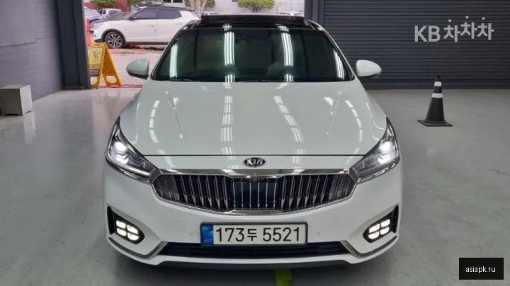 Kia K7 3