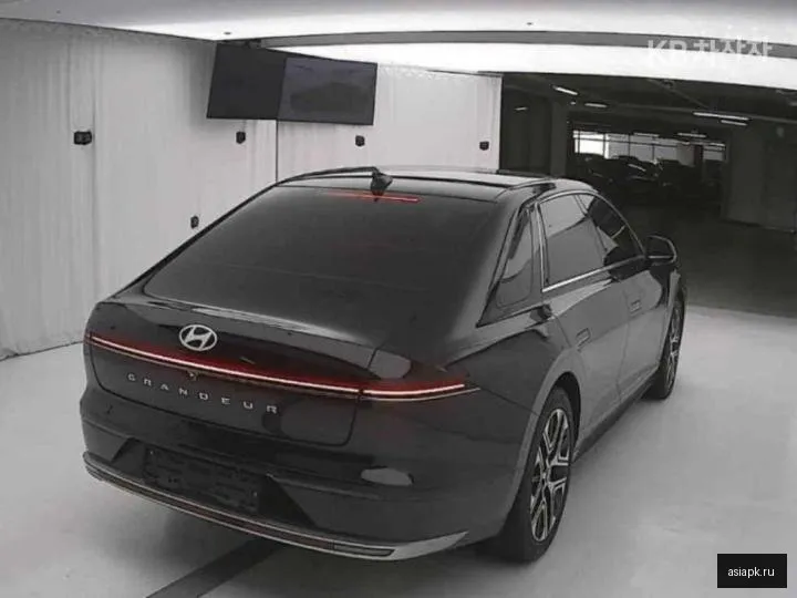 Hyundai Grandeur 3