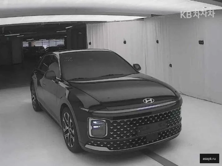 Hyundai Grandeur 4