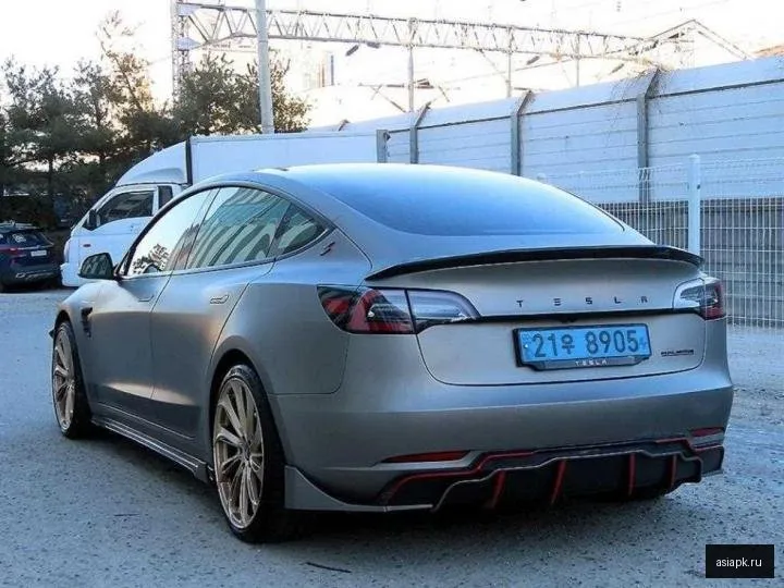 tesla Model 3 3