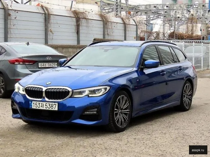 BMW 3-Series 2