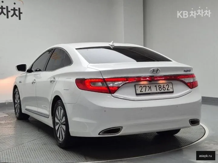 Hyundai Grandeur 2