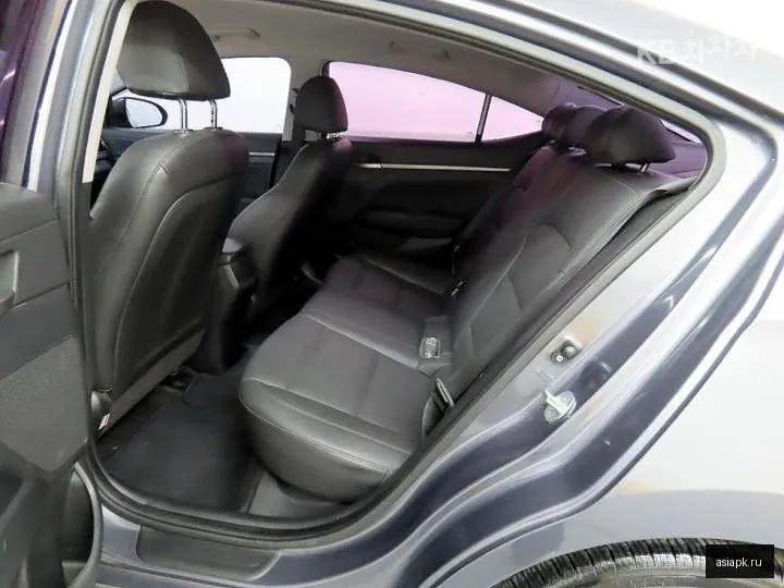 Hyundai Avante 6