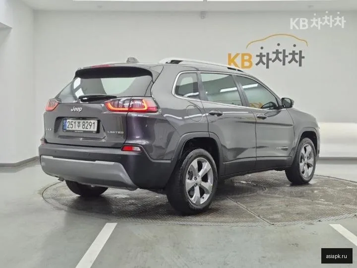 Jeep Cherokee 4