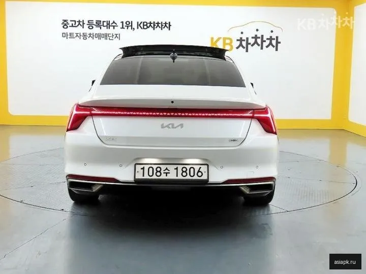 Kia K8 3