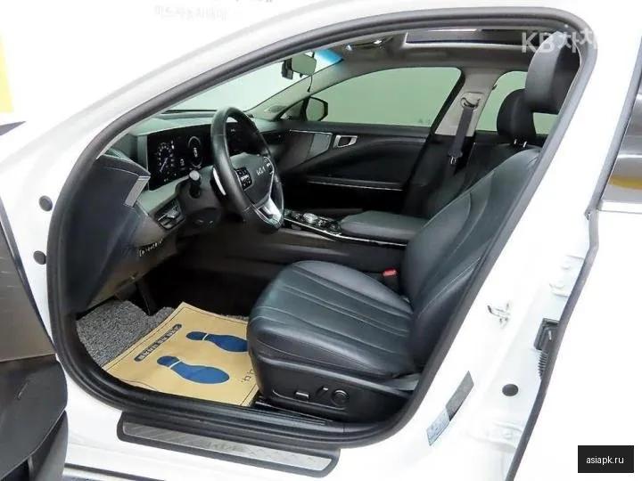 Kia K8 5