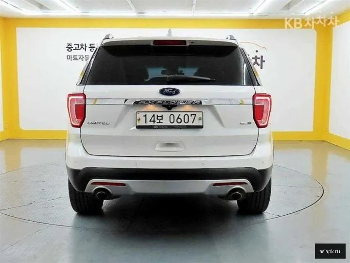 Ford Explorer 3