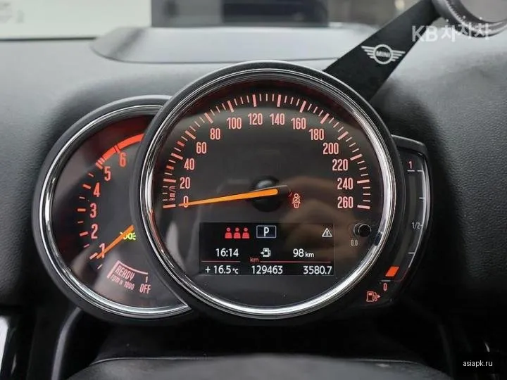 MINI Countryman 6