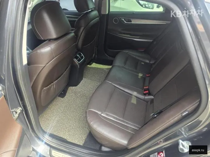 Hyundai Grandeur 6