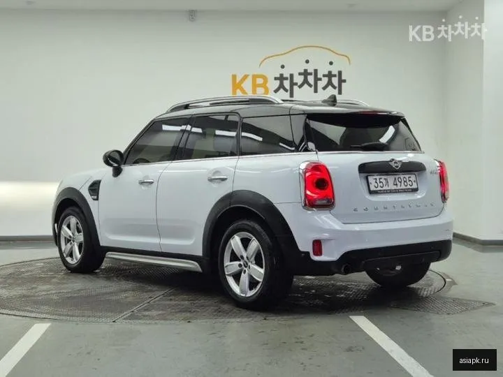 MINI Countryman 3