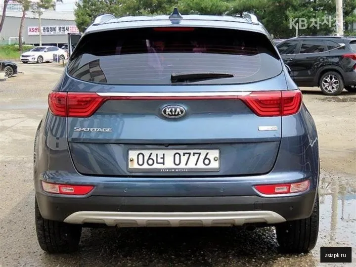 Kia Sportage 4