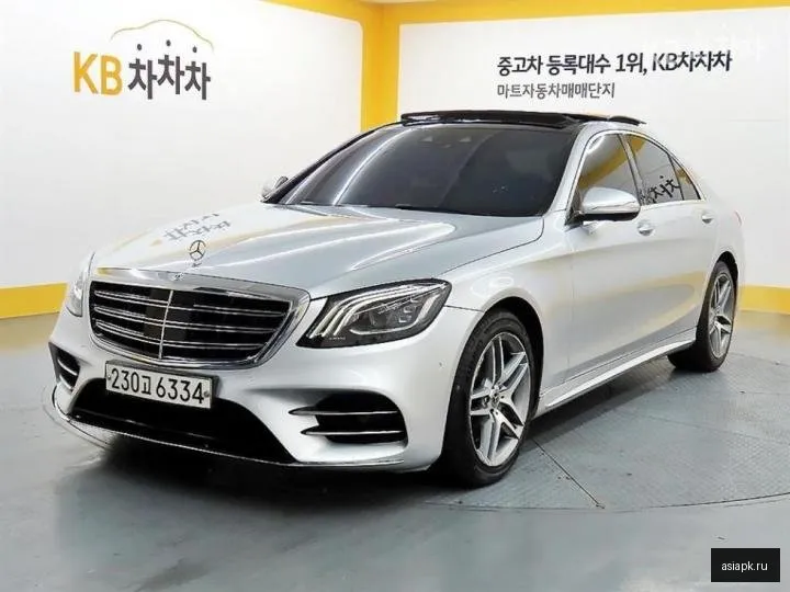 Mercedes-Benz S-Class 2