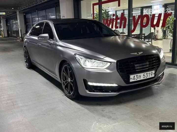 Genesis G90