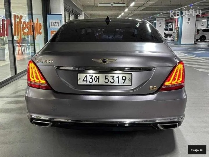 Genesis G90 5