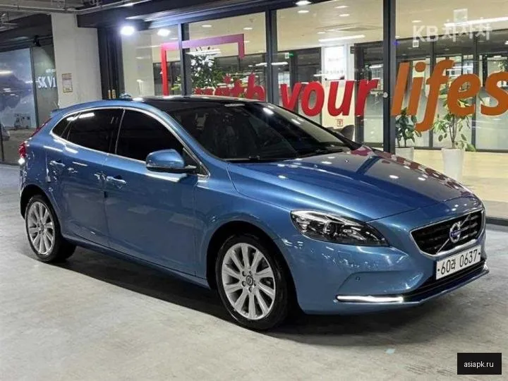 Volvo V40