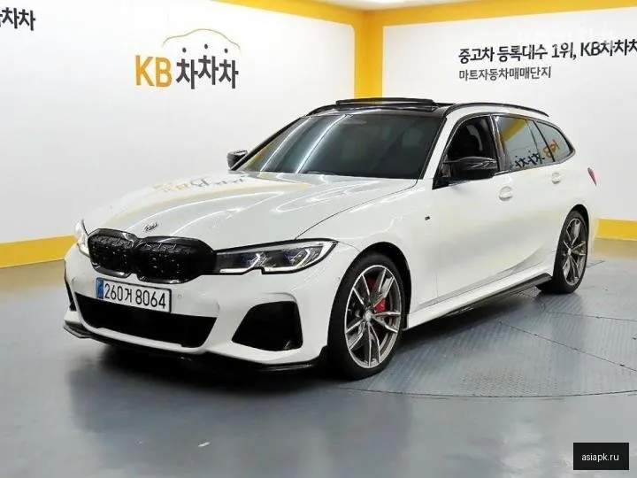 BMW 3-Series 2