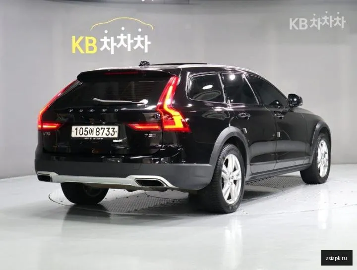 Volvo S90 3