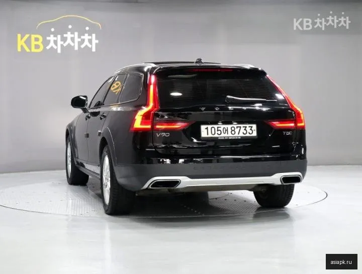 Volvo S90 4