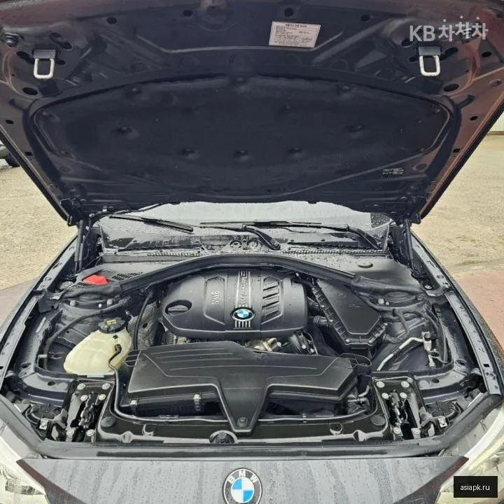 BMW 1-Series 6
