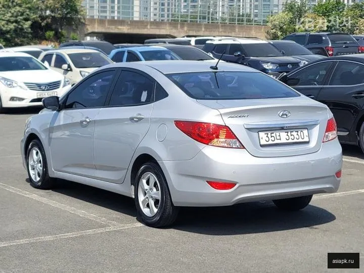 Hyundai Accent 6
