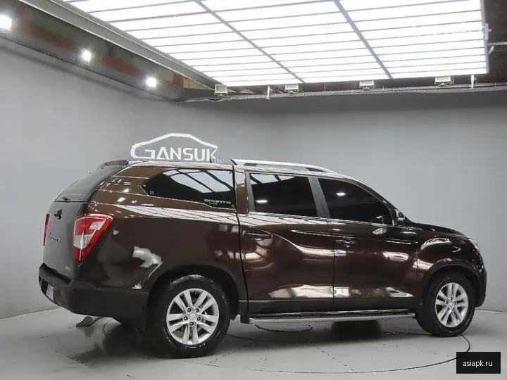 SsangYong Rexton 4