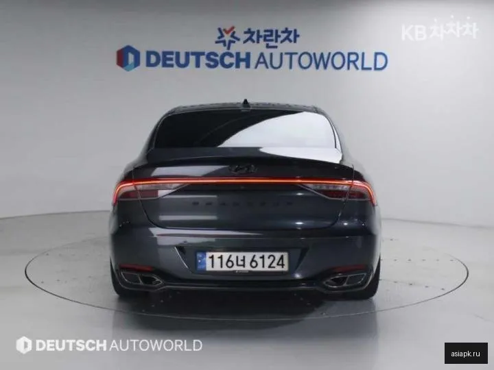 Hyundai Grandeur 4