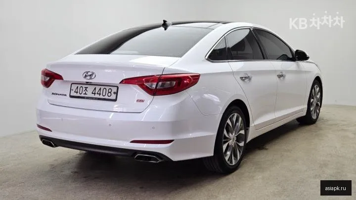Hyundai Sonata 2