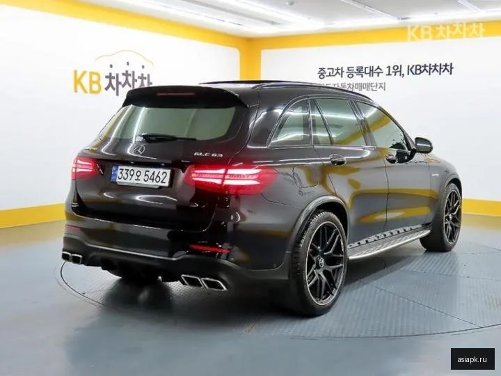 Mercedes-Benz GLC-Class 4