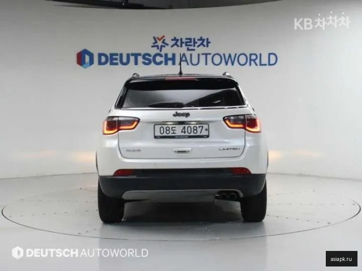 Jeep Compass 4