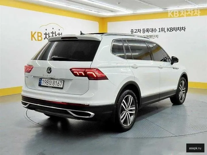 Volkswagen Tiguan 4