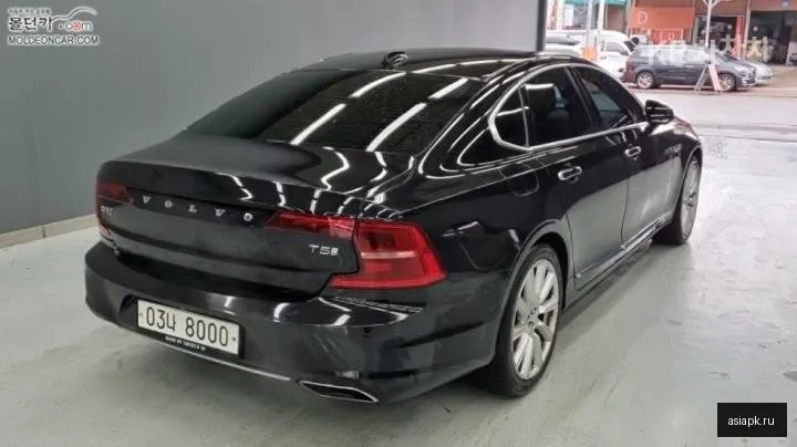 Volvo S90 2