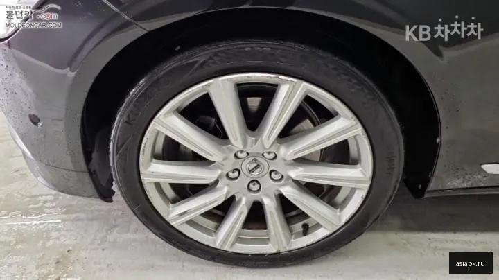 Volvo S90 6