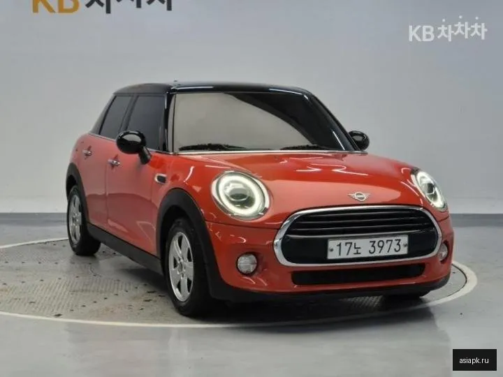 MINI Hatch 4