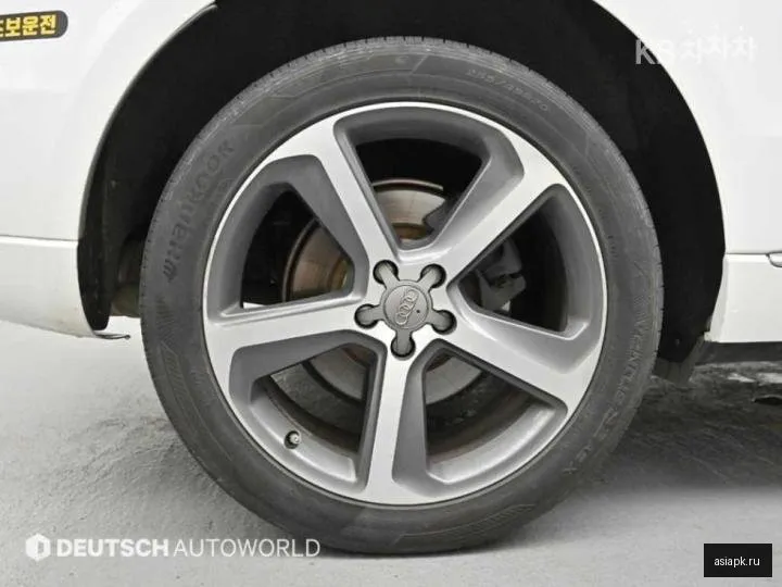 Audi Q5 5