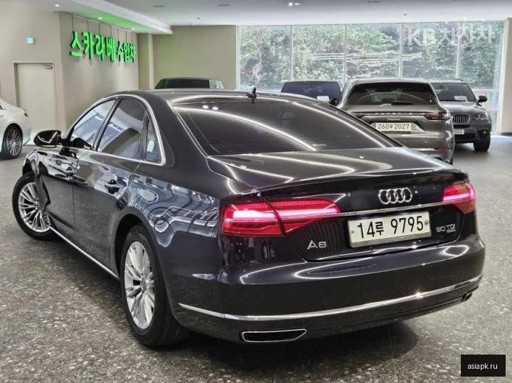 Audi A8 2