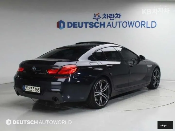BMW 6-Series 2