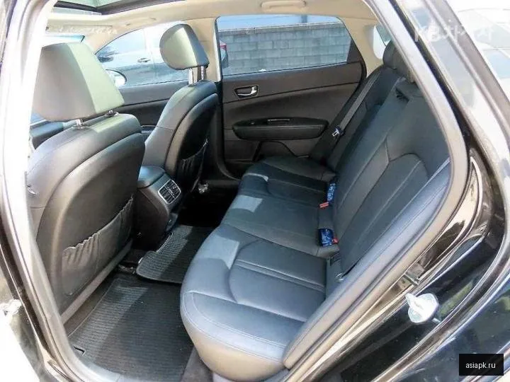 Kia K5 6