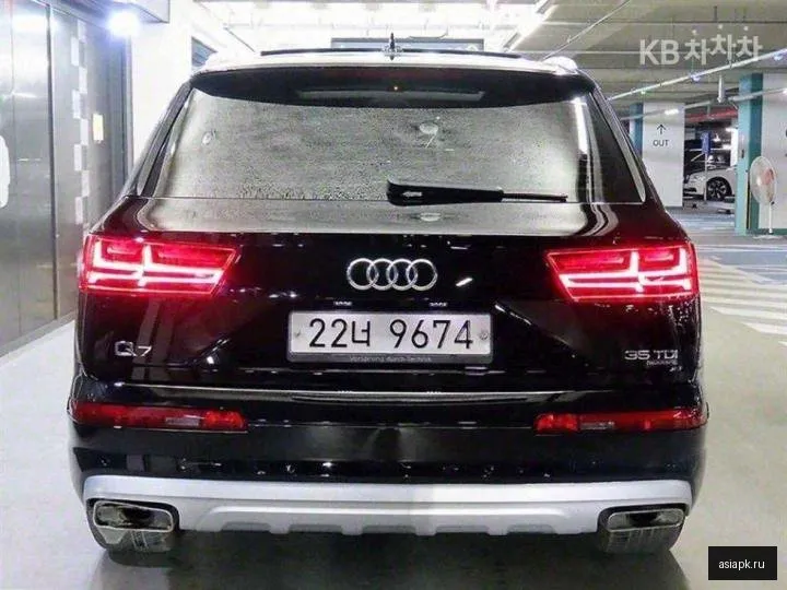 Audi Q7 5