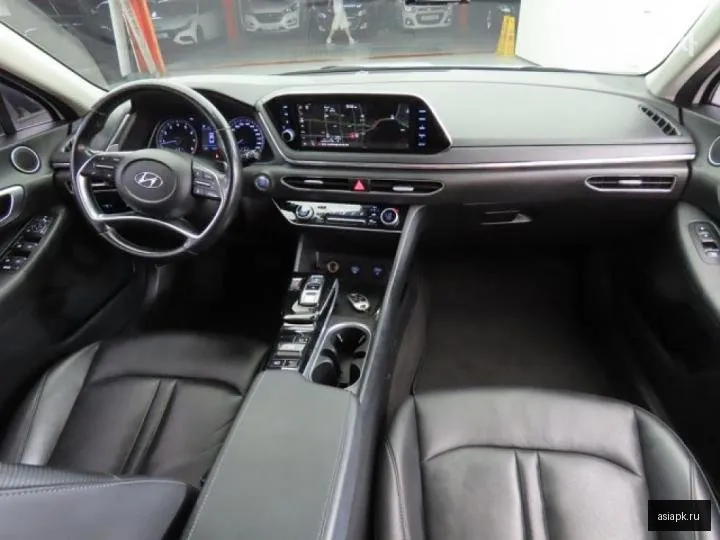 Hyundai Sonata 5