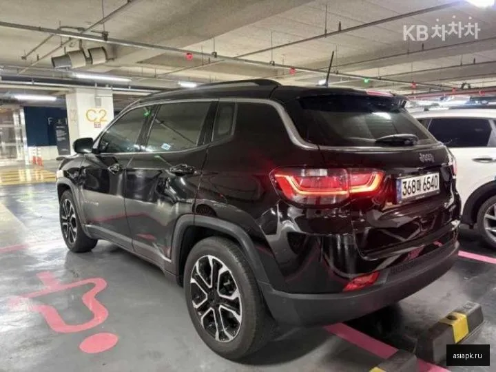 Jeep Compass 4